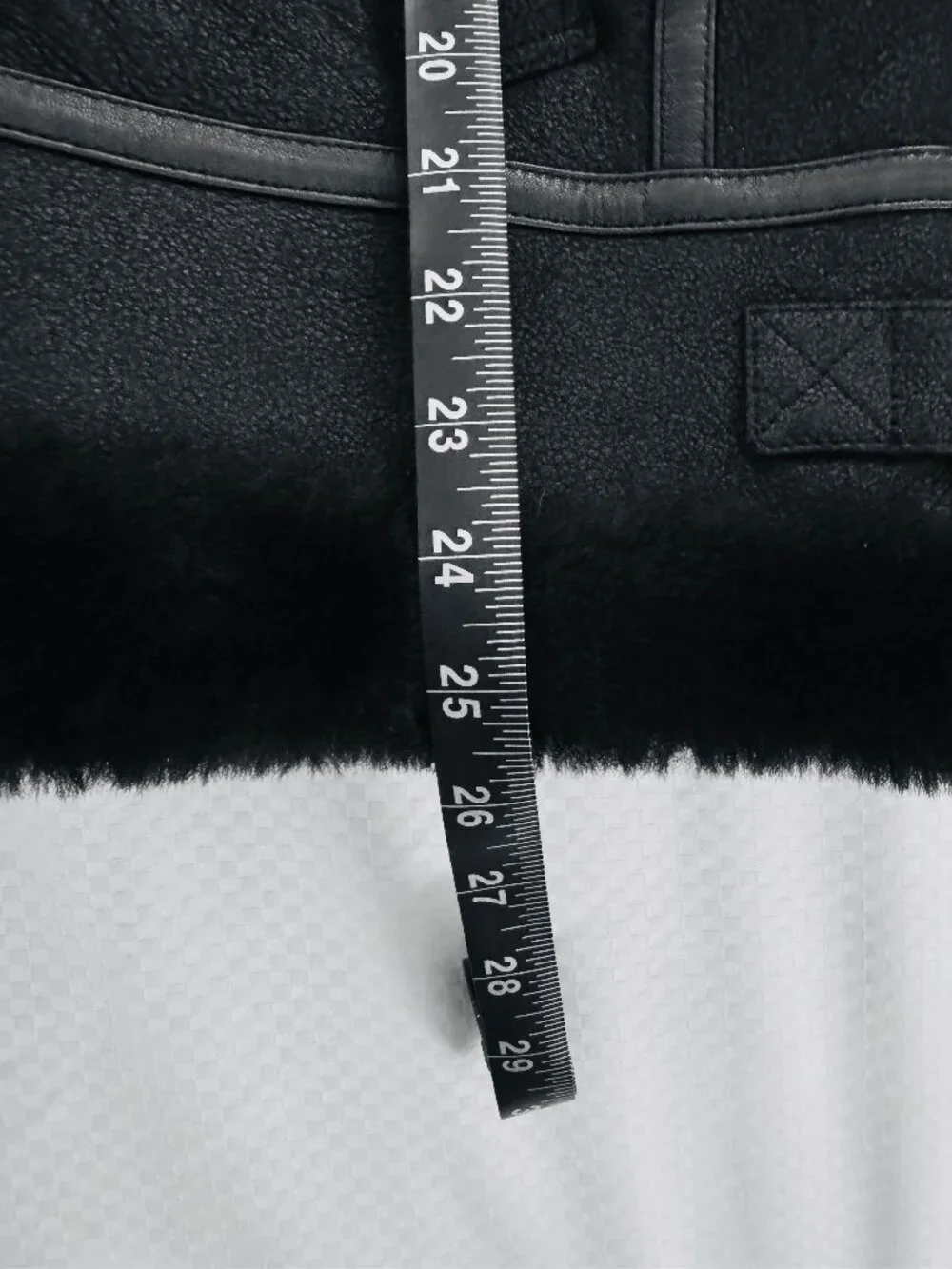 NWOT Overland Mens Classic Sheepskin B-3 Bomber Jacket in Black Large